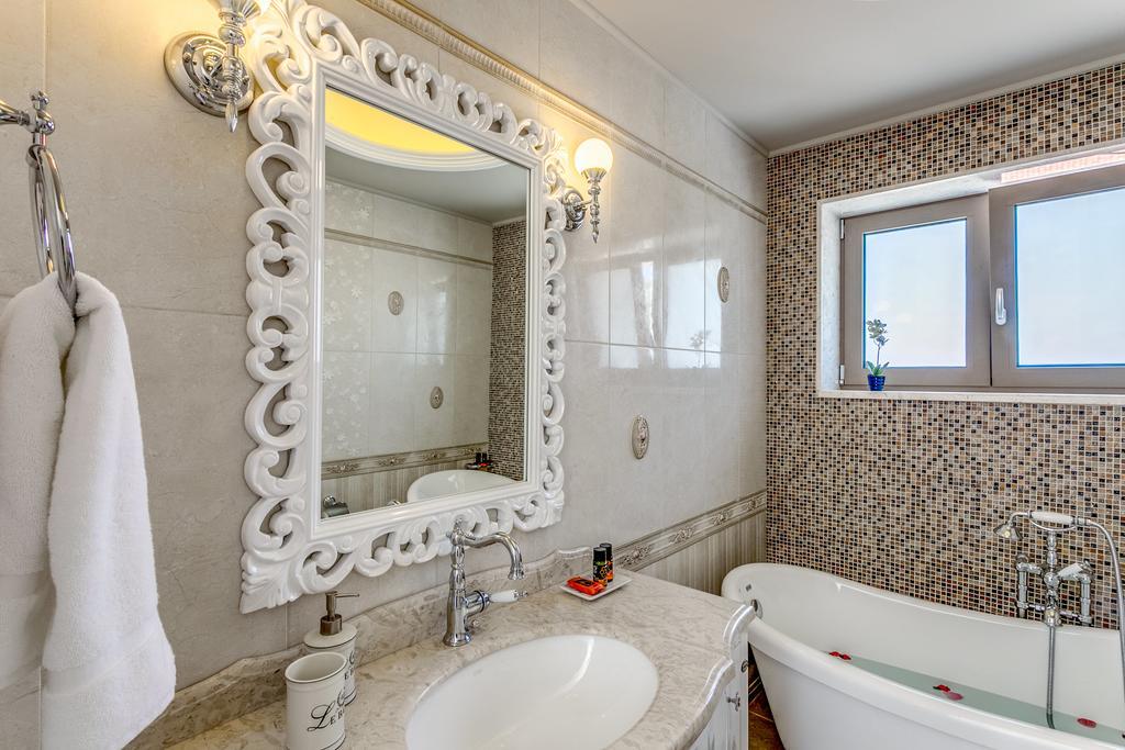Sup Marina Mare Sauna-hammam & Heated Pool - Bbq Villa *